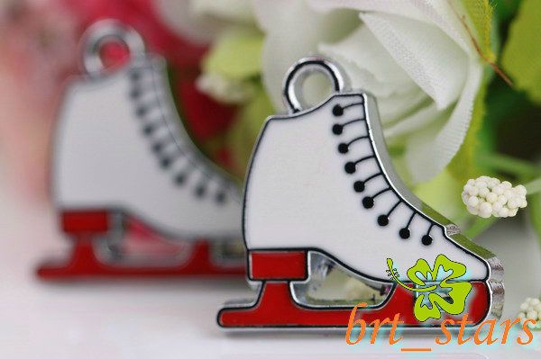 30 PCS Tibetan silver red white shoes Roller skating Pendants Charms 